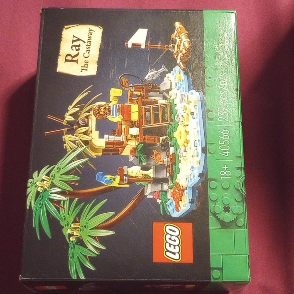 NIB Lego Ray The Castaway
